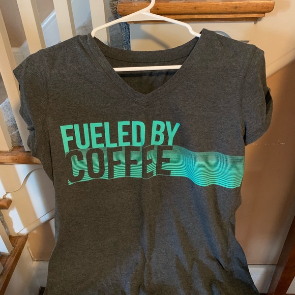 Lot of six large Tek Gear workout v-necks - Picture 6 of 7